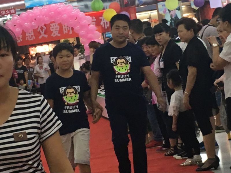 回顧精彩現(xiàn)場(chǎng) | 2016五馬新時(shí)代首屆感恩父愛(ài)時(shí)裝發(fā)布會(huì)落幕！