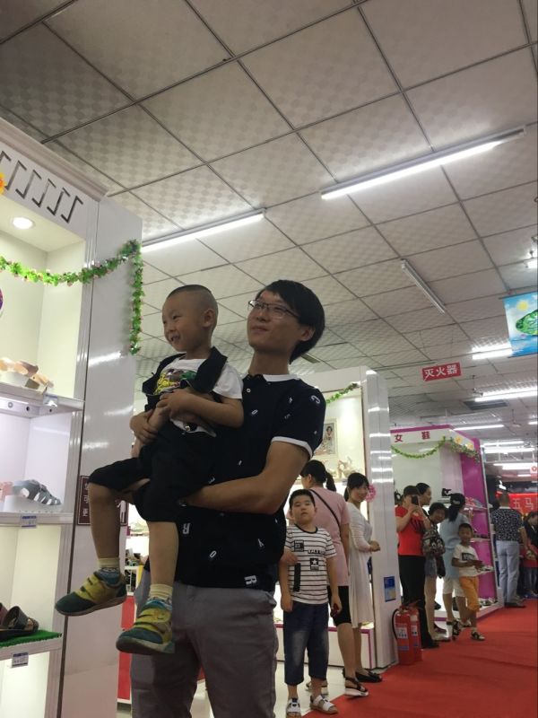 回顧精彩現(xiàn)場(chǎng) | 2016五馬新時(shí)代首屆感恩父愛(ài)時(shí)裝發(fā)布會(huì)落幕！