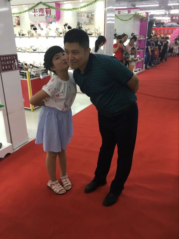 回顧精彩現(xiàn)場(chǎng) | 2016五馬新時(shí)代首屆感恩父愛(ài)時(shí)裝發(fā)布會(huì)落幕！