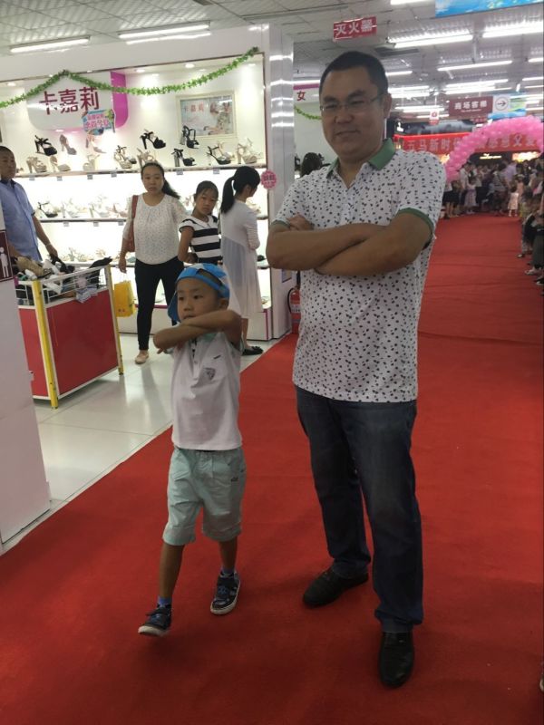 回顧精彩現(xiàn)場(chǎng) | 2016五馬新時(shí)代首屆感恩父愛(ài)時(shí)裝發(fā)布會(huì)落幕！