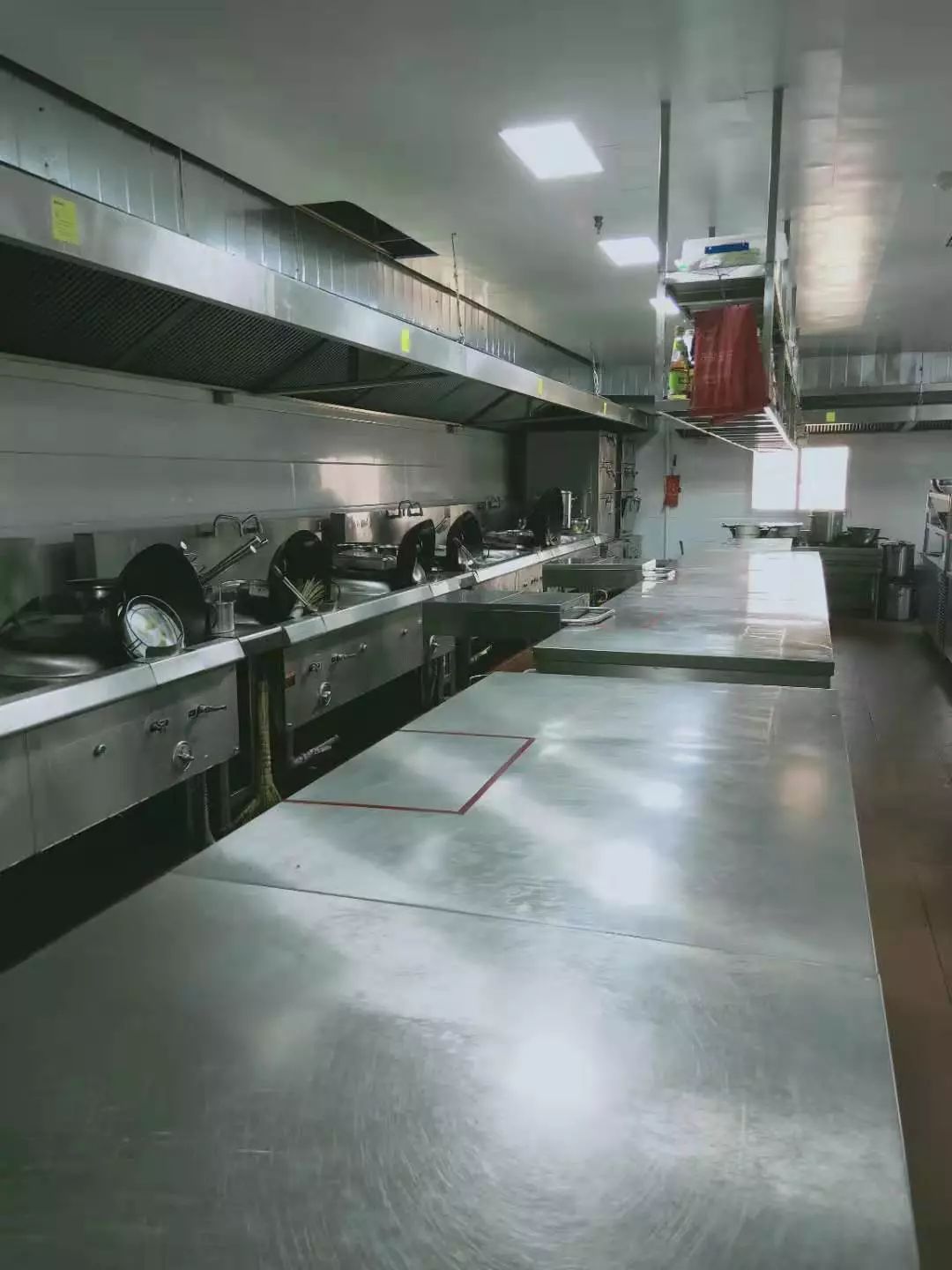 新時(shí)代商廈｜誠信315 信用讓消費(fèi)更放心！